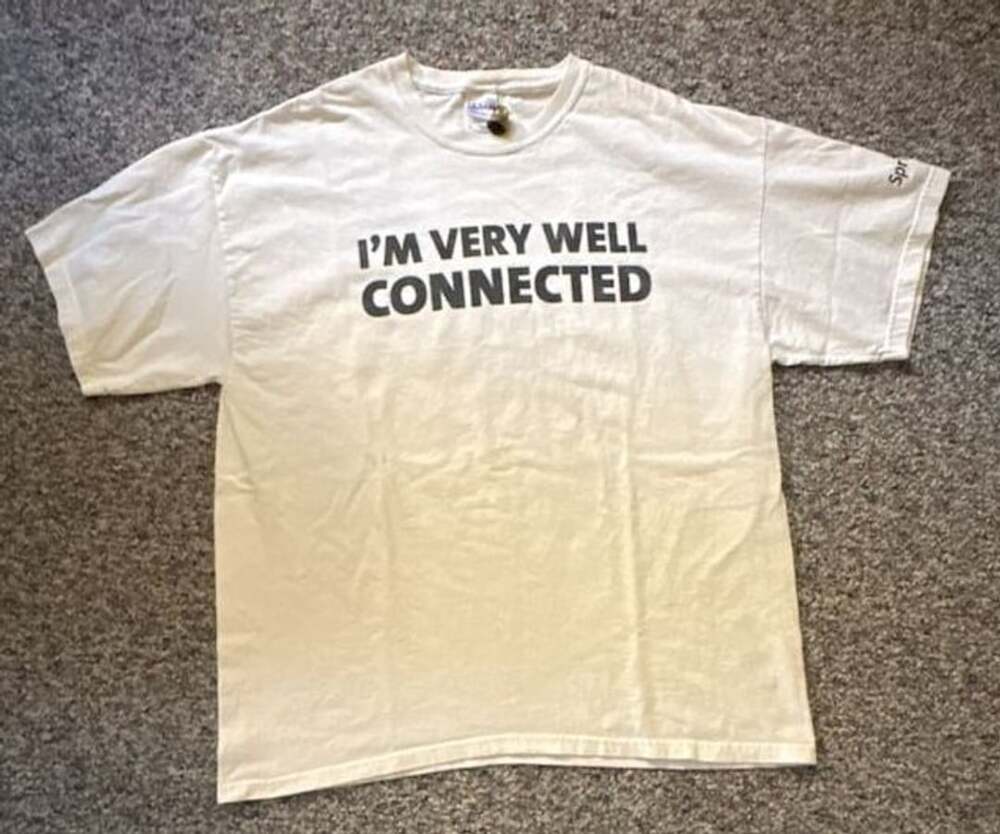 Gildan Sprint I'm Very Well Connected T-Shirt Size XL White